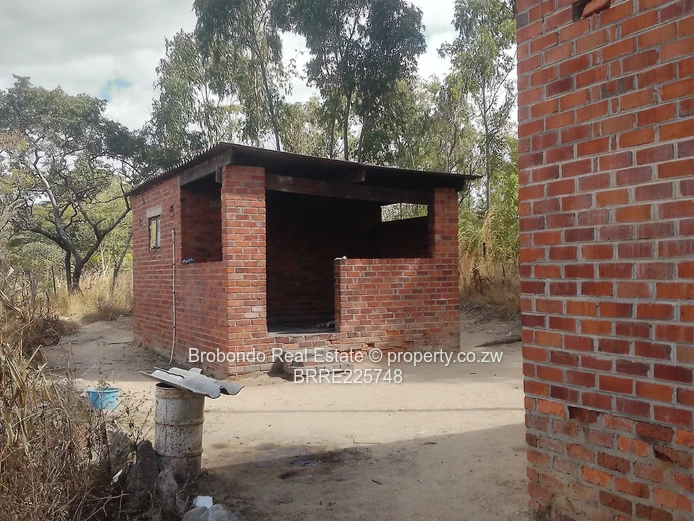 Plot for sale in Goromonzi